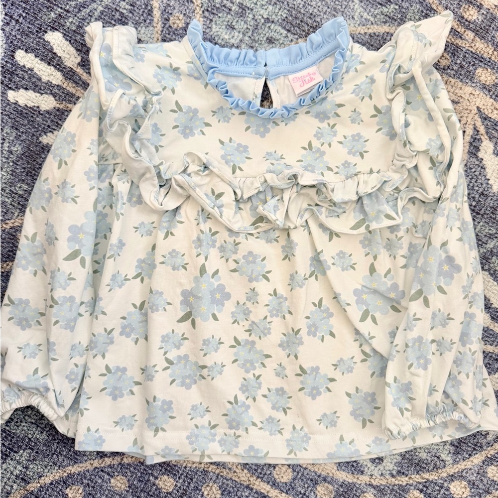 Stitchy Fish ruffle top